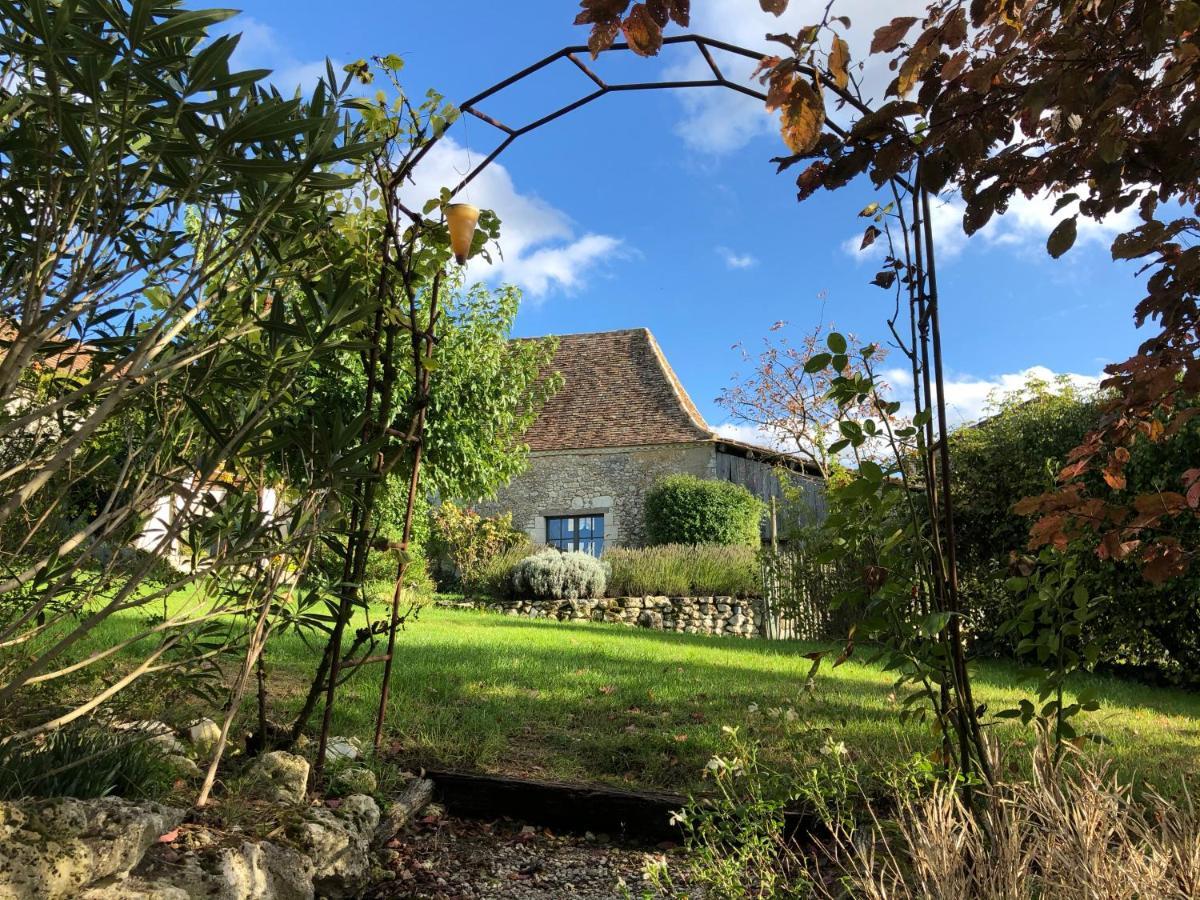 La Ferme Buissonniere Bed & Breakfast Bardou Exterior photo