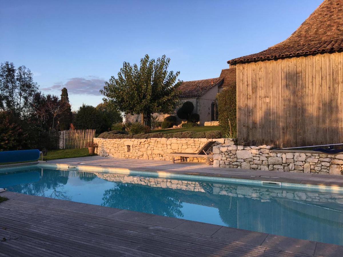 La Ferme Buissonniere Bed & Breakfast Bardou Exterior photo