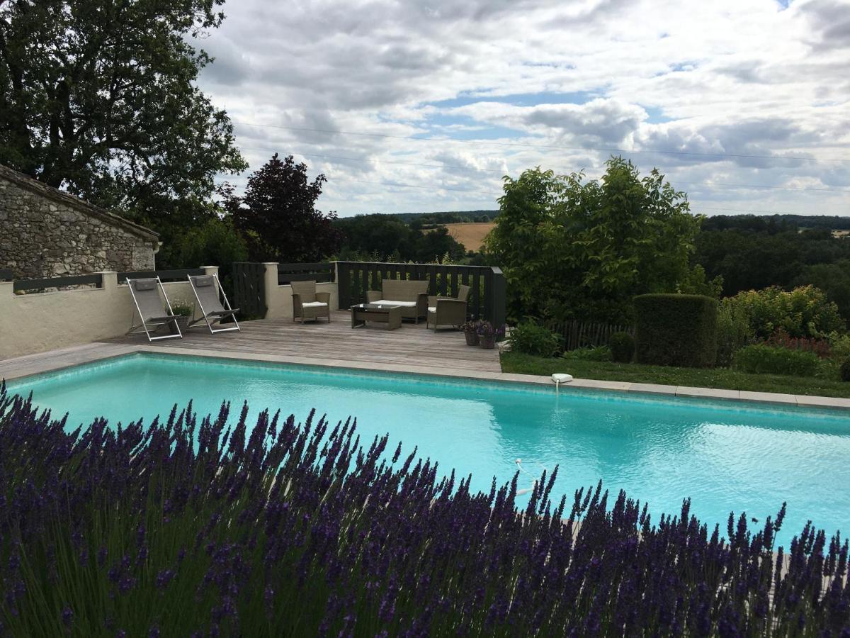 La Ferme Buissonniere Bed & Breakfast Bardou Exterior photo
