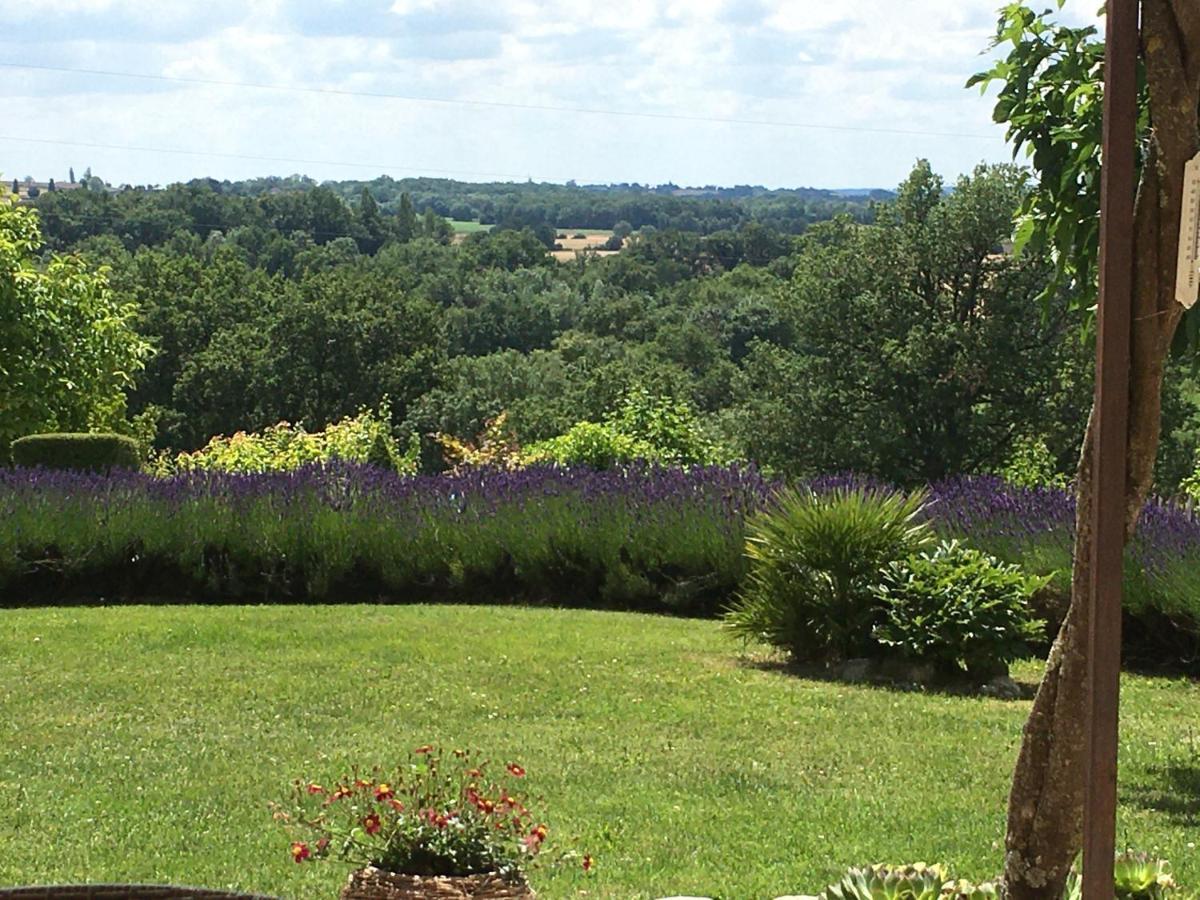 La Ferme Buissonniere Bed & Breakfast Bardou Exterior photo