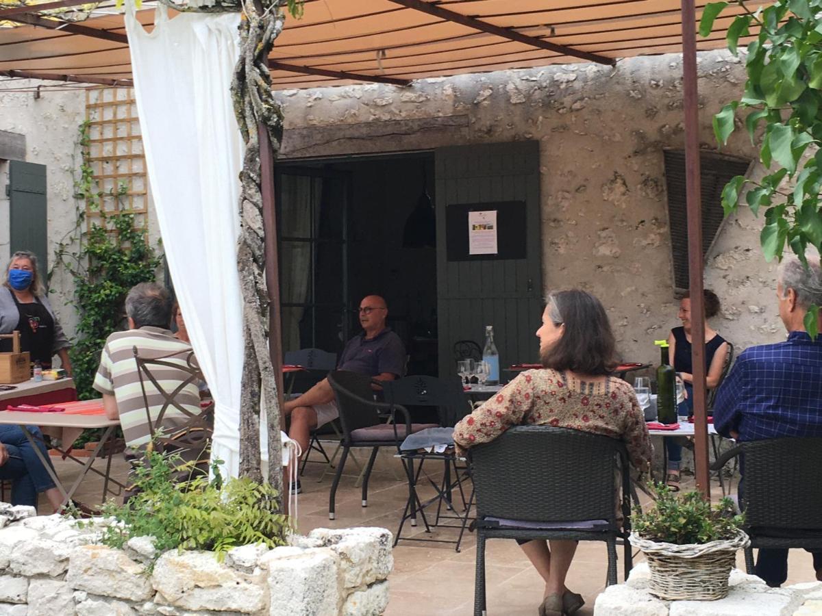 La Ferme Buissonniere Bed & Breakfast Bardou Exterior photo